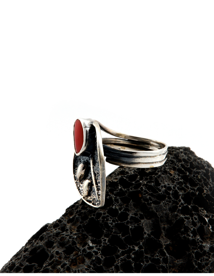 Coral Stone Women’s Trend Silver Ring