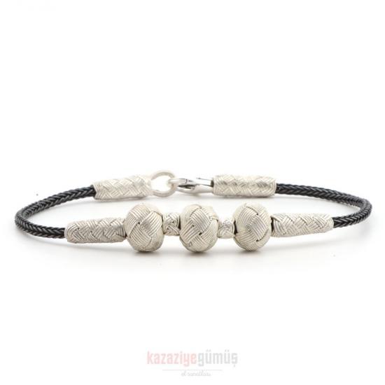 Kazaziye 5 Ball Oxide Bracelet